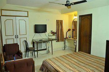 Hotel Heera International โกลกาตา ภายนอก รูปภาพ